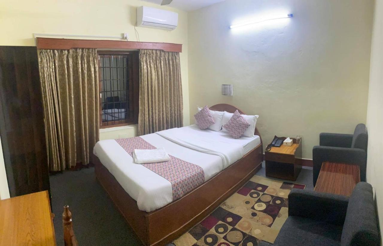 Hotel Blue Magnet Ποκάρα Εξωτερικό φωτογραφία
